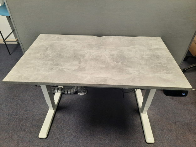 Picture of HSD 3 – 1200mm Height Adjustable Straight Desk