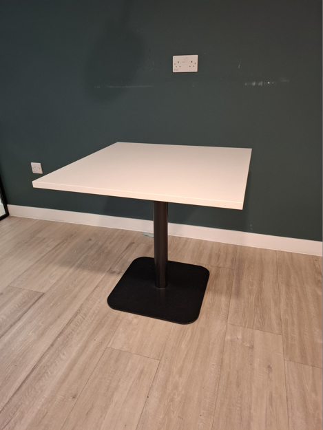 Picture of KB 10 - Kitchen/Breakout Table